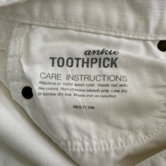 J Crew White Jeans Toothpick ankle jeans Size 25 - Picture 3 of 3